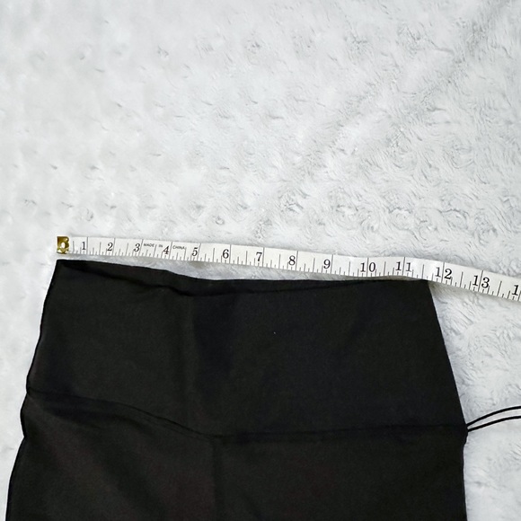 NWT- WeWoreWhat x Revolve Solid Black Biker Shorts - Picture 10 of 11